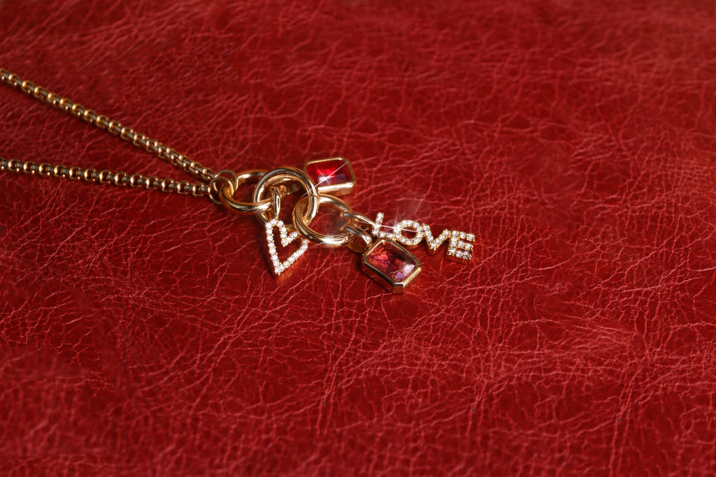 The Valentine Golden Set